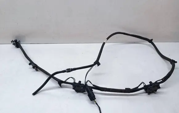 BMW X5 E70 Windshield washer spray nozzle 