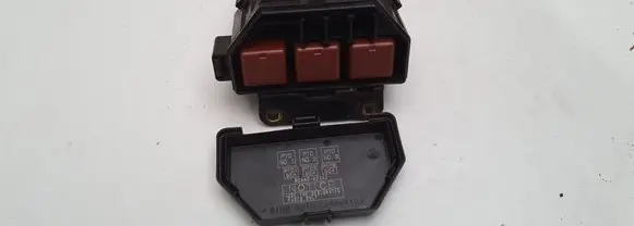Toyota Land Cruiser (J120) Fuse box set 8266242140