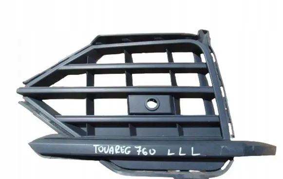 Volkswagen Touareg III Front bumper lower grill 760853665A