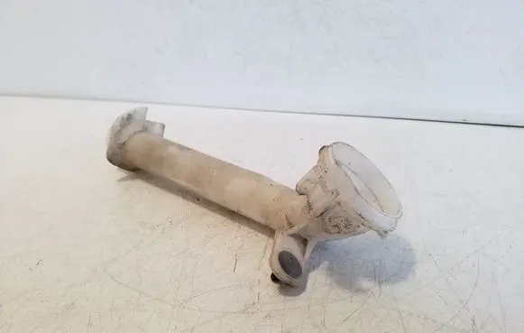 Nissan Pathfinder R51 Window washer liquid tank fill tube 28915EA300