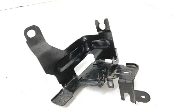 Peugeot 308 ABS pump bracket 9677683680