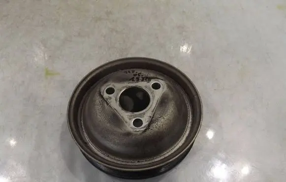 Alfa Romeo 147 Water pump pulley 