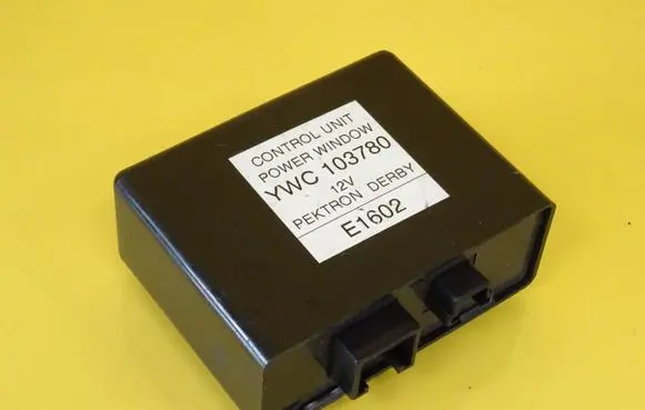 Rover 25 Electric power window relay YWC103780