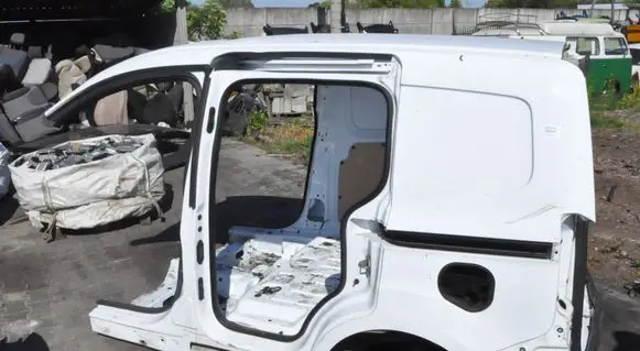 Ford Transit Courier Rear quarter panel 