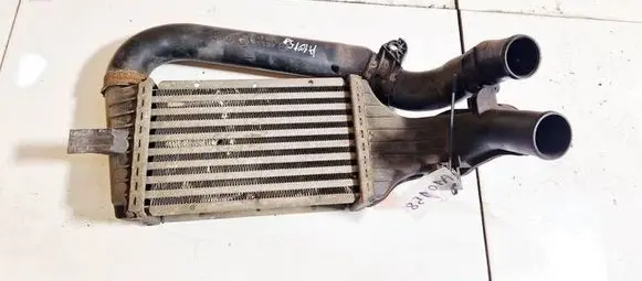 Opel Zafira A Intercooler radiator 24436438 81770