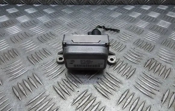 Volkswagen Touran I ESP acceleration yaw rate sensor 1K0907655B