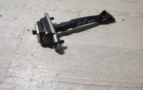Hyundai Kona I Front door check strap stopper 