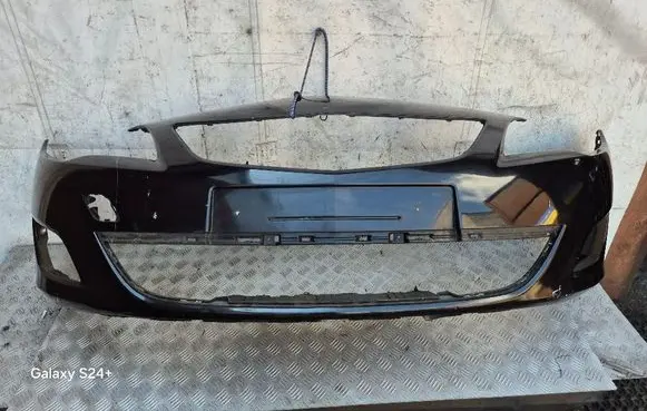 Opel Astra J Front bumper