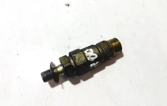 Nissan Almera Fuel injector