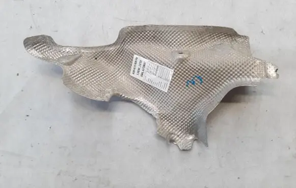 Audi A5 Sportback 8TA Heat shield in engine bay 8W0399299F