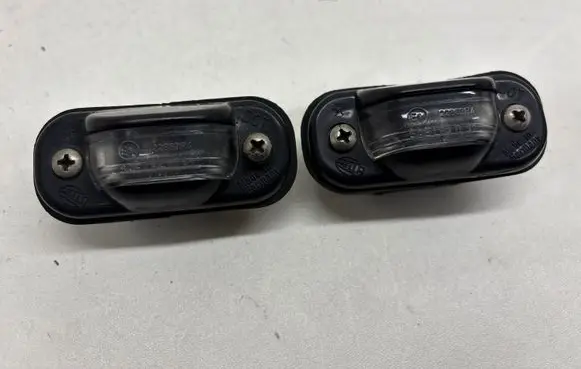 Audi 80 90 B3 Number plate light 443943191