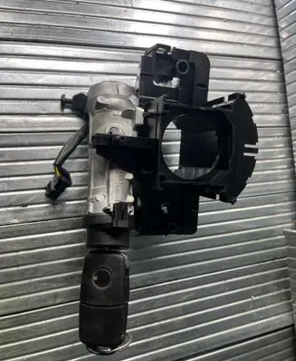 Volkswagen Caddy Ignition lock 1K0905851B