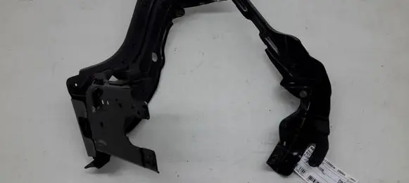 Mercedes-Benz E W211 Headlight/headlamp mounting bracket