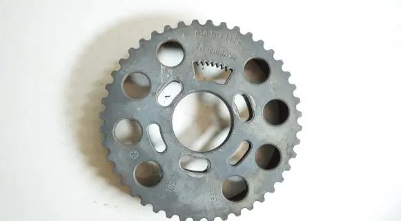 Audi A4 S4 B8 8K Camshaft pulley/ VANOS 038109111E