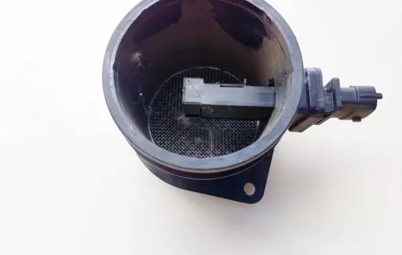 Volvo V70 Mass air flow meter pbtgf30 pbt-gf30