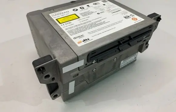 Navigation unit CD/DVD player