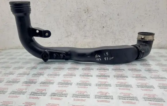 Audi A4 S4 B7 8E 8H Intercooler hose/pipe 3B0145762C