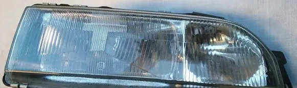 Ford Scorpio Headlight/headlamp 1305235101