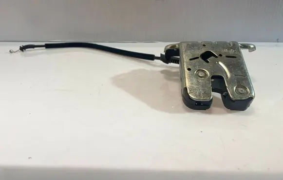 Tailgate/trunk/boot lock/catch/latch