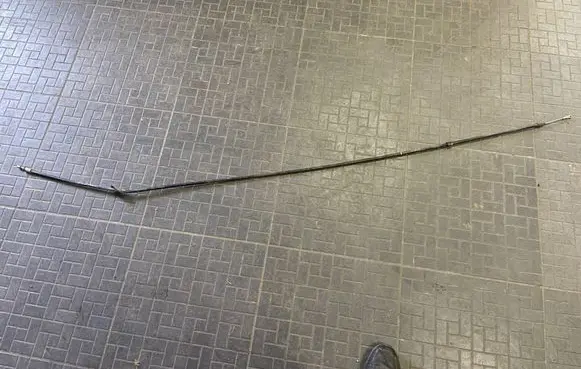 Handbrake/parking brake wiring cable