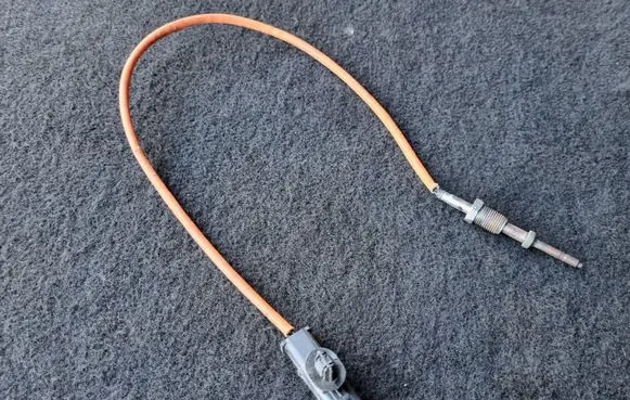 Jaguar XE Exhaust gas temperature sensor G4D35J254AA