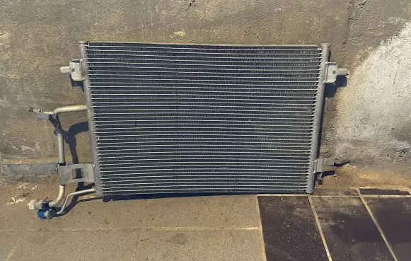 Volkswagen PASSAT B5 A/C cooling radiator (condenser) 8D0260401G 4B0260403S 1324k8c3