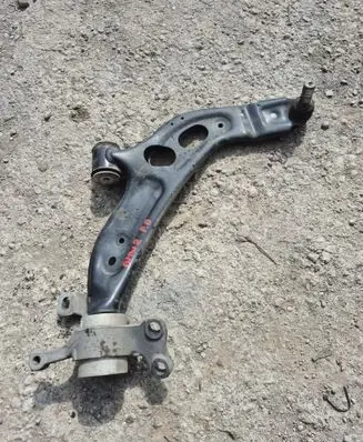 BMW 2 F45 Front lower control arm/wishbone
