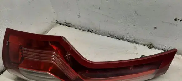 Citroen C4 I Picasso Rear/tail lights PSA00946601LI