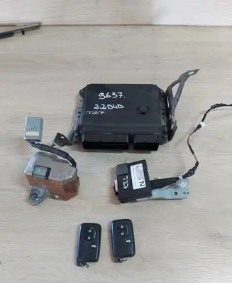 Toyota Auris 150 Ignition key/card 89661-05D51