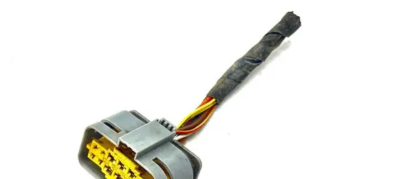 Mercedes-Benz E W212 Headlight/headlamp wiring loom/harness A0525456026