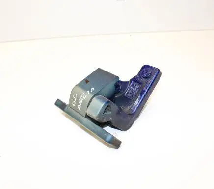 Mercedes-Benz C W205 Rear door upper hinge