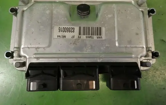 Peugeot 307 Engine control unit/module ECU
