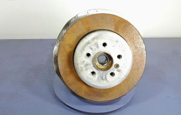 BMW X3 E83 Front wheel hub spindle knuckle 6871030