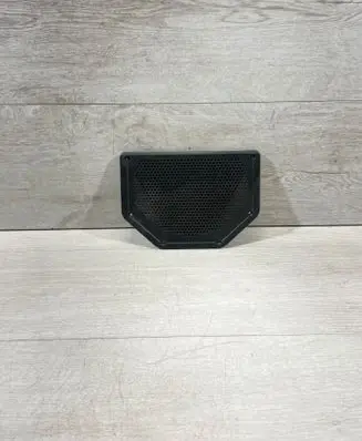 BMW 3 E90 E91 Subwoofer grill/trim 6925337