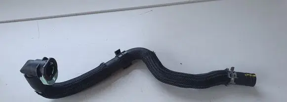 Toyota Yaris Engine coolant pipe/hose