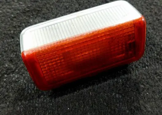 Audi A6 S6 C5 4B Boot/trunk interior light 1166695