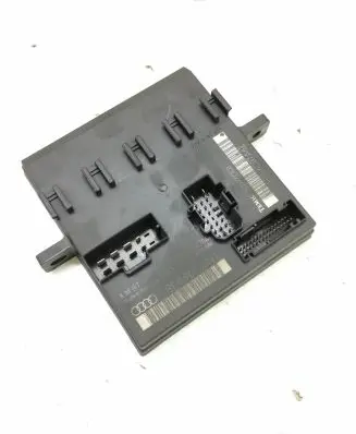 Audi A4 S4 B7 8E 8H Comfort/convenience module 8E0907279L 07032006 0704