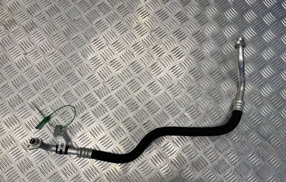 Air conditioning (A/C) pipe/hose