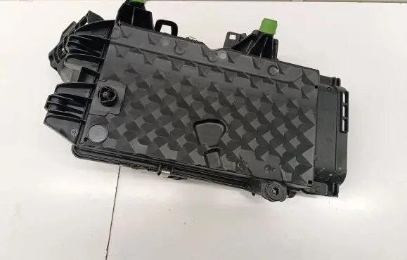 Mercedes-Benz C W206 Air filter box A2540900400