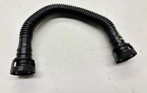 Audi A6 S6 C6 4F Breather hose/pipe 06F103221E