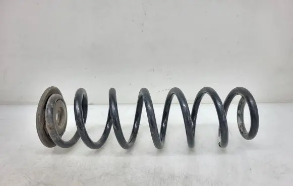 Volkswagen Golf VII Rear coil spring 5Q0511115BG