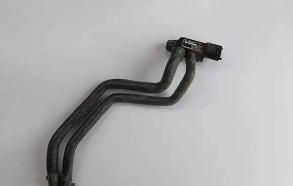 Opel Astra K Exhaust gas pressure sensor 0261230529 55504479