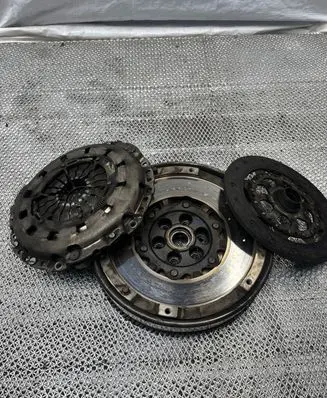 BMW 1 E81 E87 Clutch set kit 21217567842
