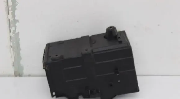 Ford Kuga II Battery box tray AM5110723AF C8C9A