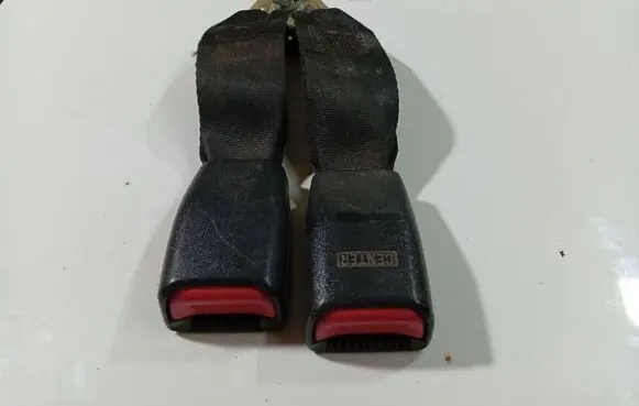 Chevrolet Spark Rear seatbelt buckle 