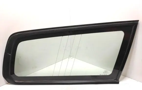 Volvo V70 Rear side window 30674862
