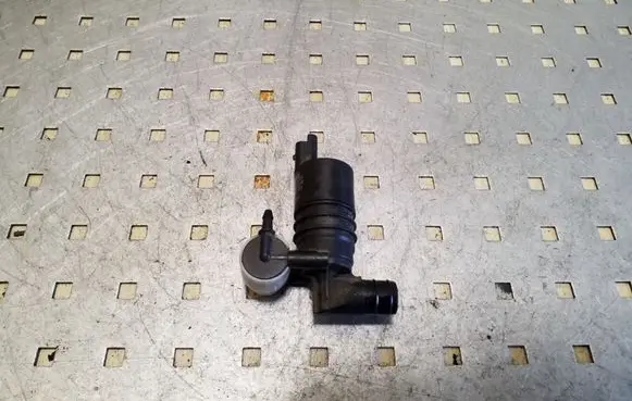 Peugeot 407 Windscreen/windshield washer pump 9643447980