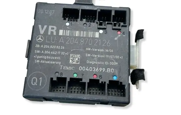 Mercedes-Benz C W204 Door control unit/module A2048702126 A2044421732 A2048208226