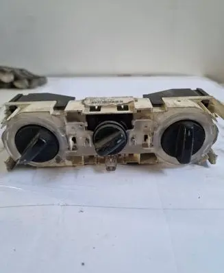 Skoda Fabia Mk1 (6Y) Climate control unit 6Y0819045H