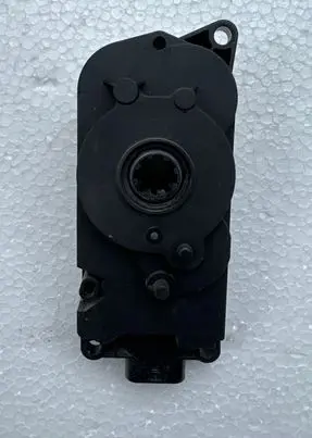 BMW 1 F40 Radiator active air flap actuator 5811R1001